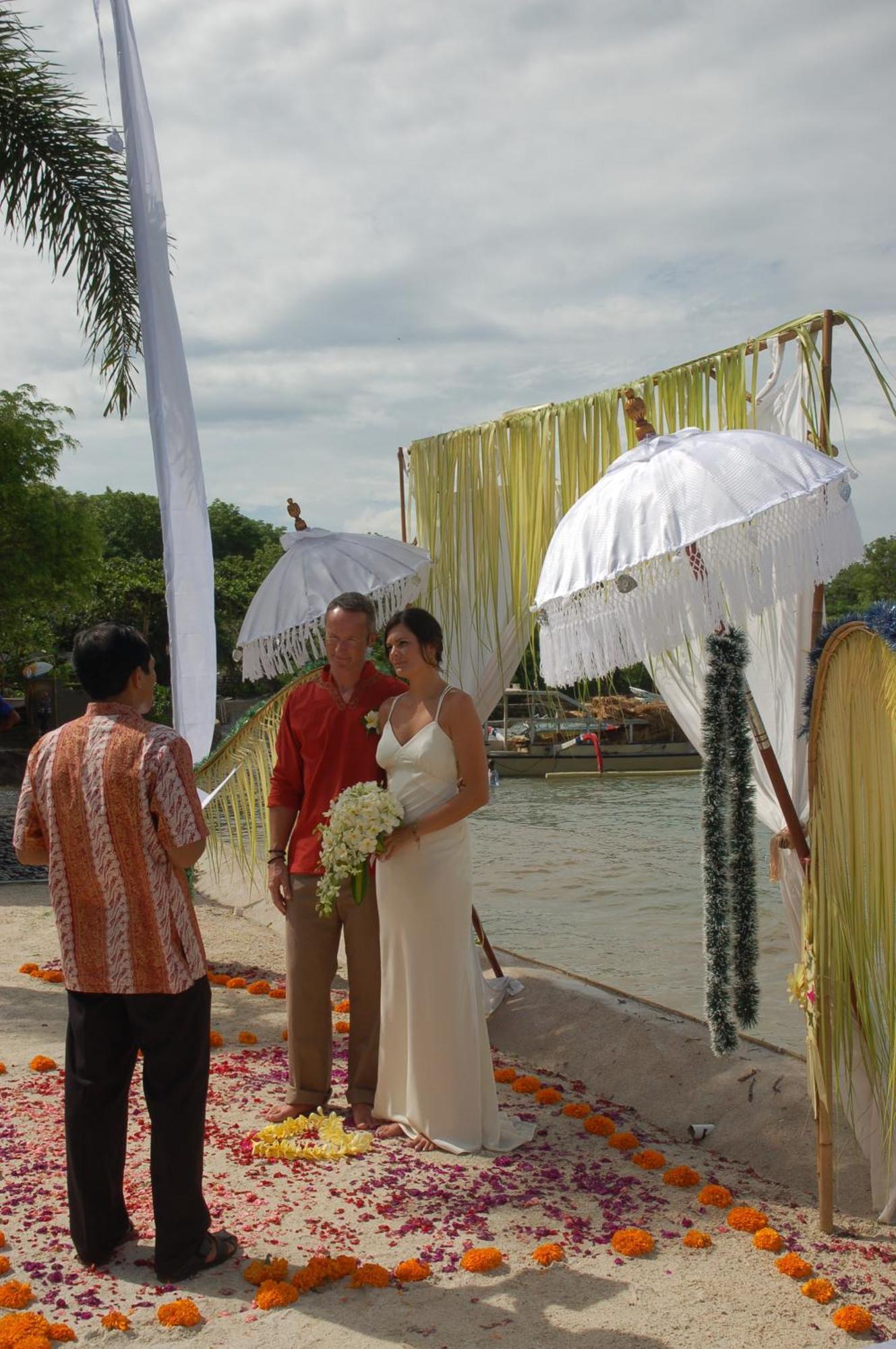 Bay Shore Huts นูซาเลมโบงัน ภายนอก รูปภาพ