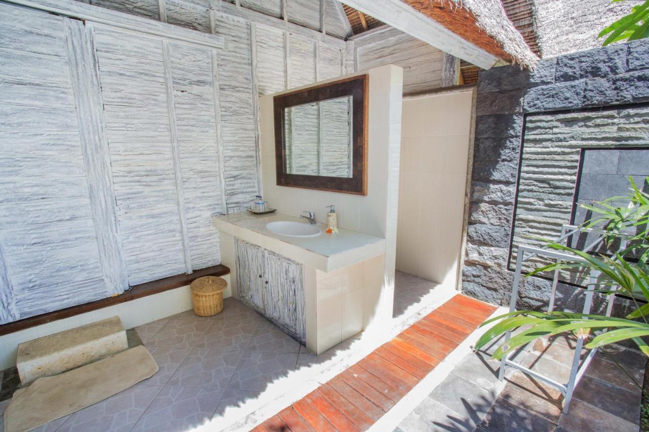 Bay Shore Huts นูซาเลมโบงัน ภายนอก รูปภาพ