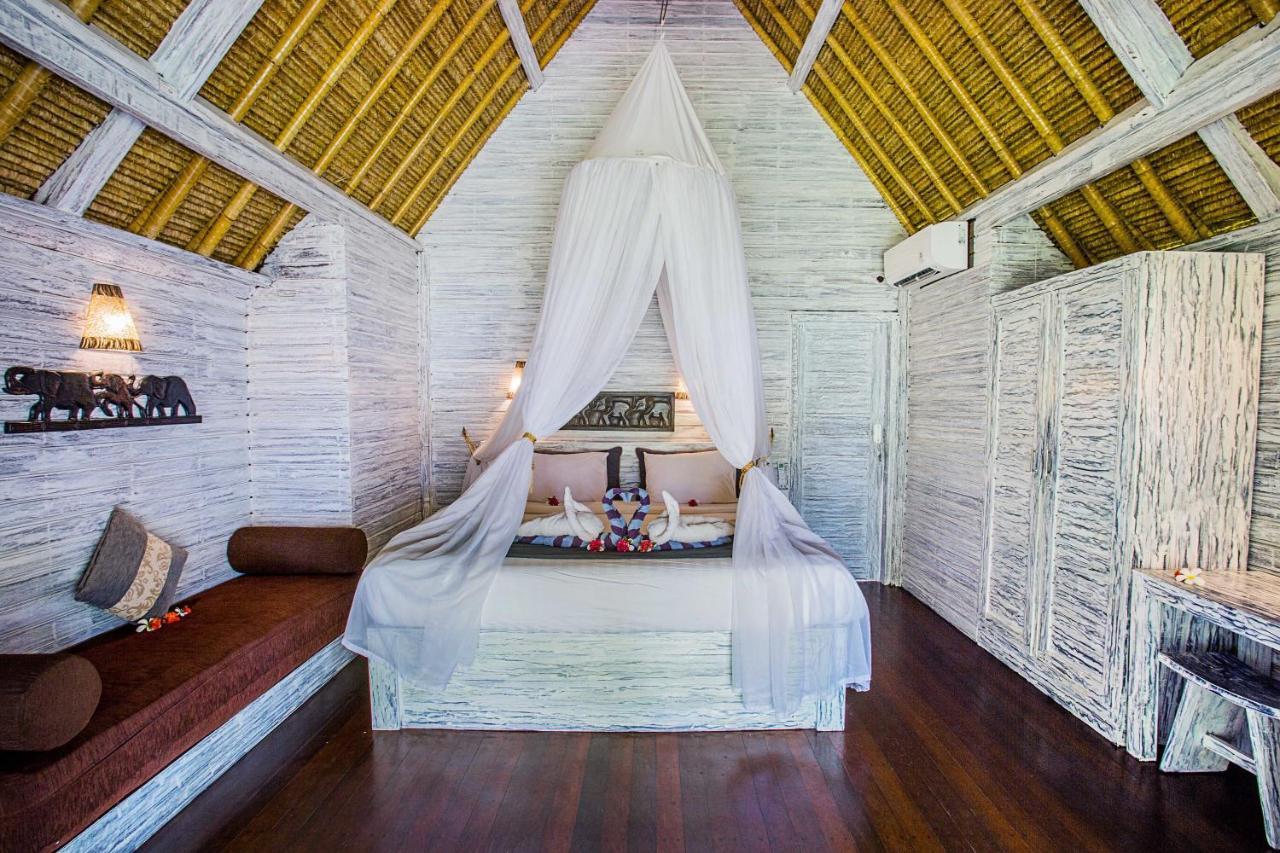 Bay Shore Huts นูซาเลมโบงัน ภายนอก รูปภาพ